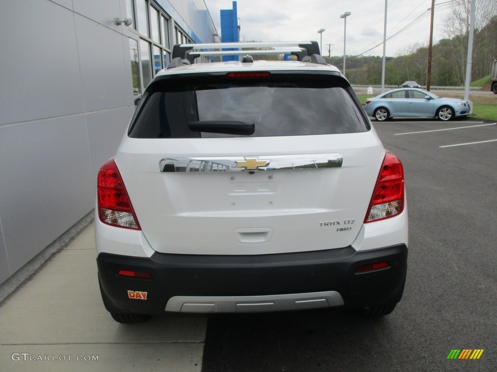 2016 Trax LTZ AWD - Summit White / Jet Black/Light Titanium photo #6