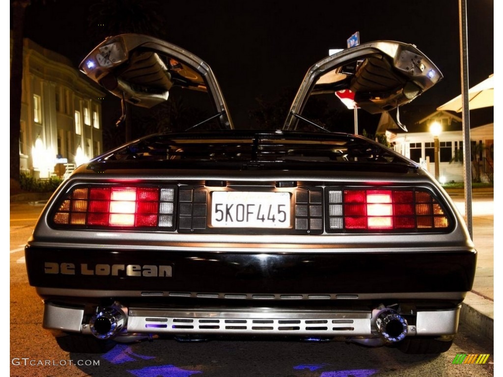 1982 DMC-12  - Stainless Steel / Black photo #9