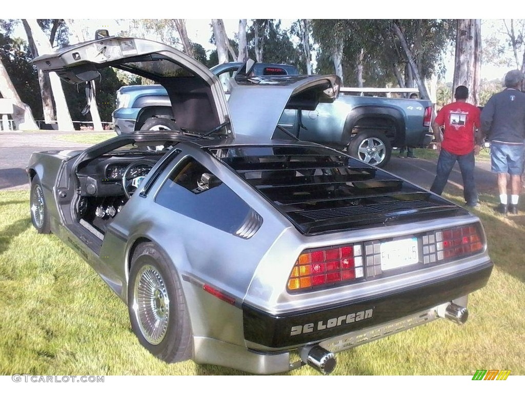 1982 DMC-12  - Stainless Steel / Black photo #12