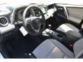 Super White - RAV4 XLE Photo No. 5