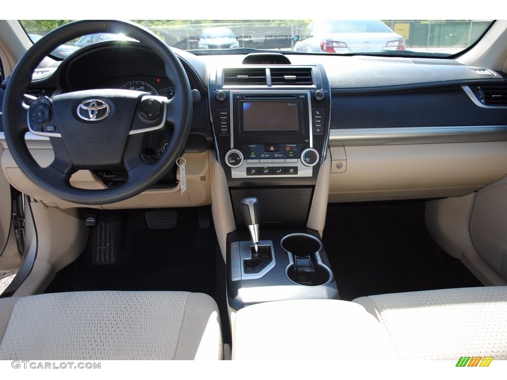 2013 Camry LE - Champagne Mica / Ivory photo #9