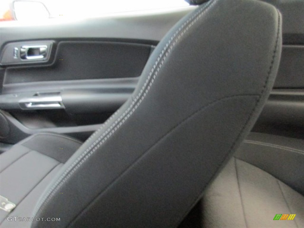 2016 Mustang V6 Coupe - Race Red / Ebony photo #16