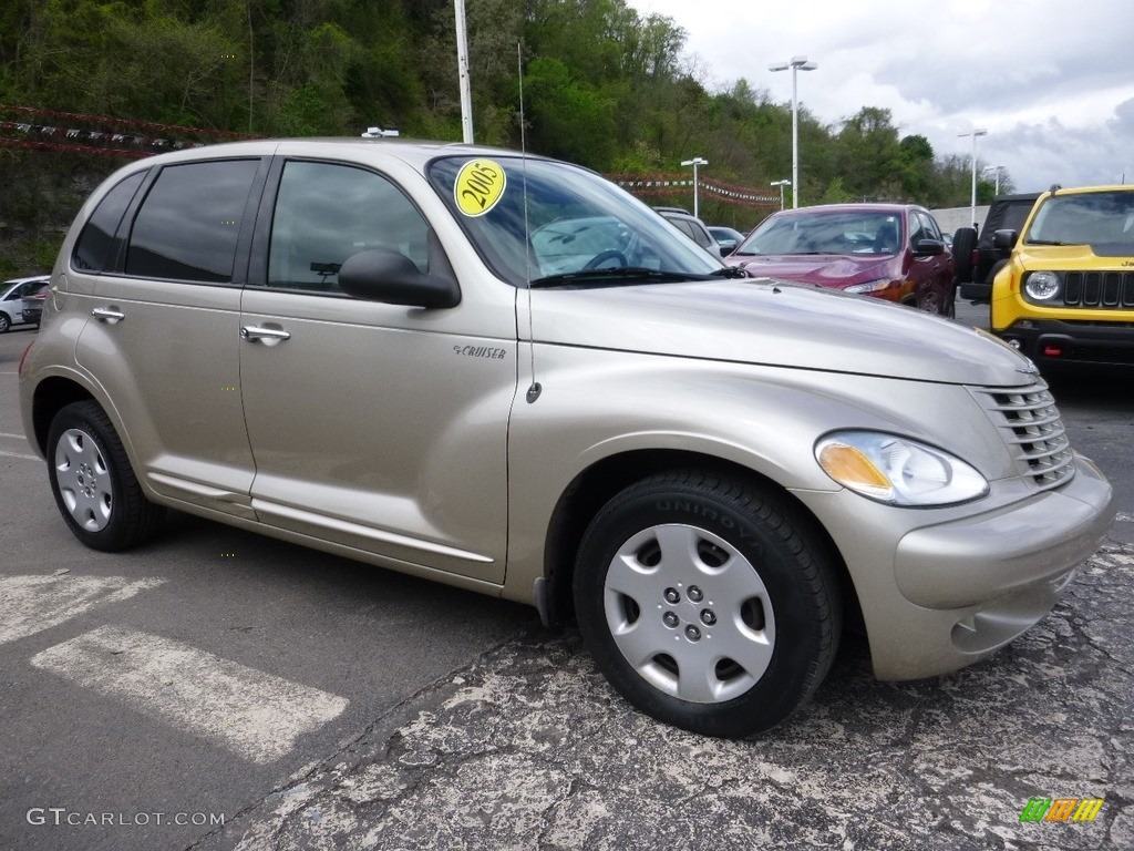 2005 PT Cruiser Touring - Linen Gold Metallic Pearl / Dark Slate Gray photo #8