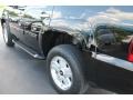 Black - Tahoe LT 4x4 Photo No. 4