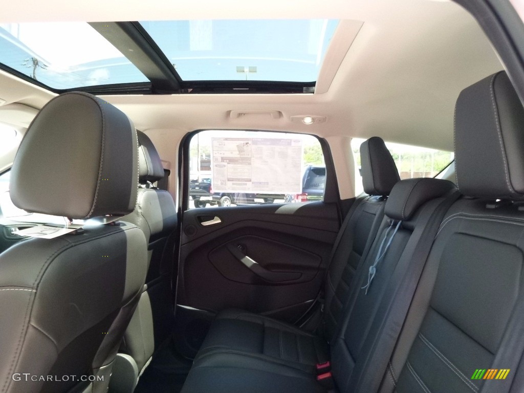 2017 Escape Titanium 4WD - White Platinum / Charcoal Black photo #11