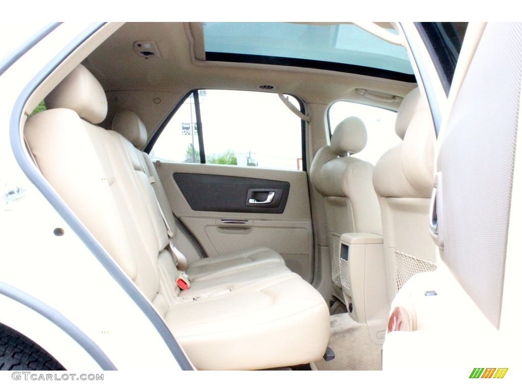 2006 SRX V6 - White Diamond / Cashmere photo #30