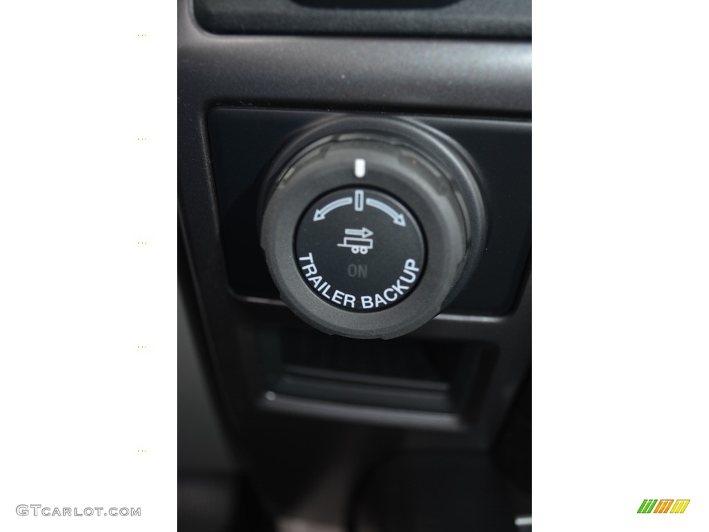 2016 F150 XLT SuperCab - Ingot Silver / Medium Earth Gray photo #17