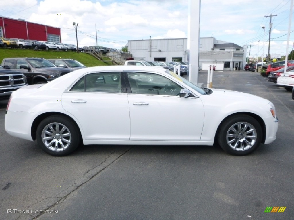 2011 300 Limited - Bright White / Black/Light Frost Beige photo #8