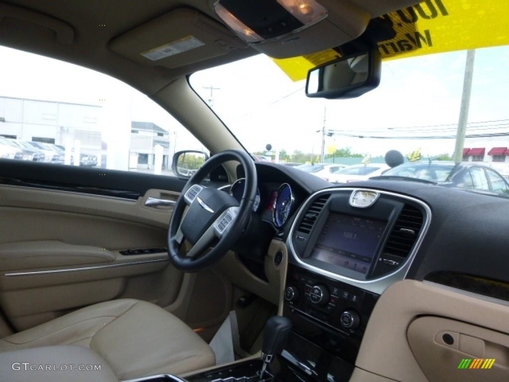 2011 300 Limited - Bright White / Black/Light Frost Beige photo #10