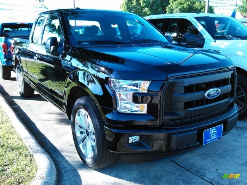 2016 F150 XL SuperCab - Shadow Black / Medium Earth Gray photo #1