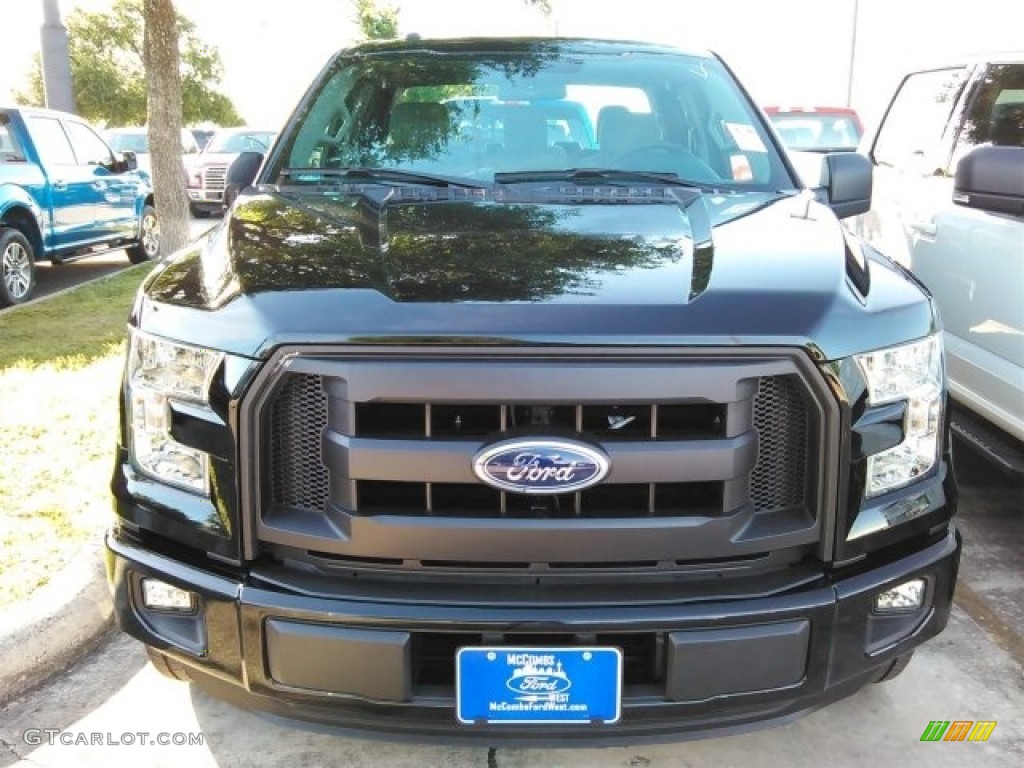 2016 F150 XL SuperCab - Shadow Black / Medium Earth Gray photo #2