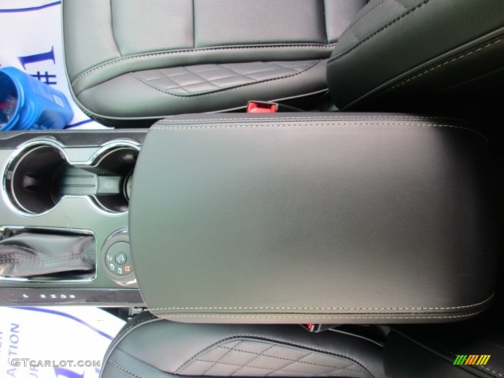 2016 Explorer Platinum 4WD - Shadow Black / Platinum Medium Soft Ceramic Nirvana Leather photo #22