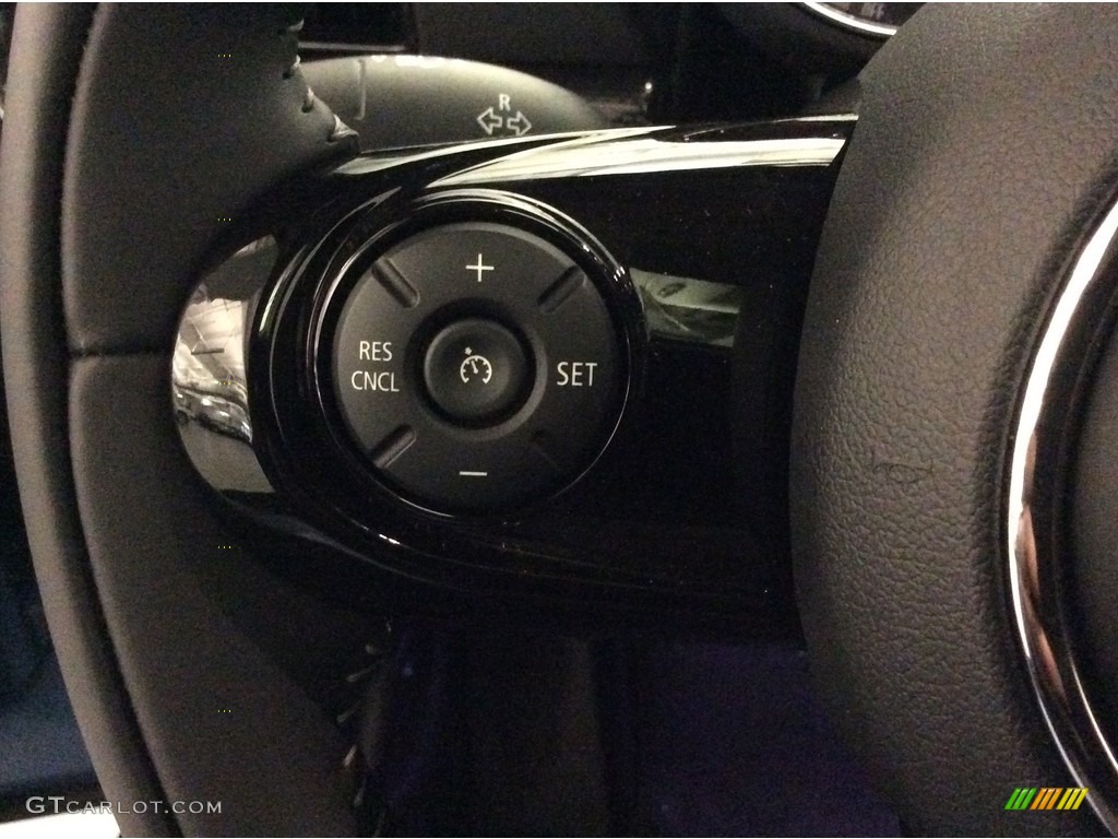 2017 Mini Clubman Cooper S ALL4 Controls Photo #112829552