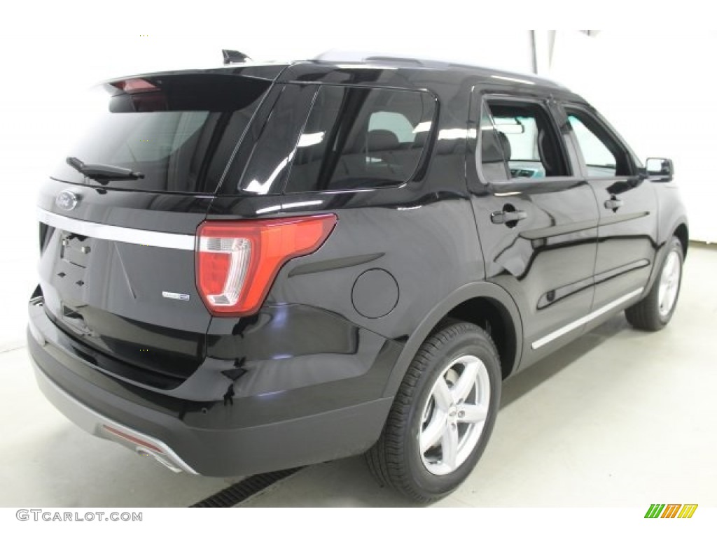 2016 Explorer XLT 4WD - Shadow Black / Ebony Black photo #5