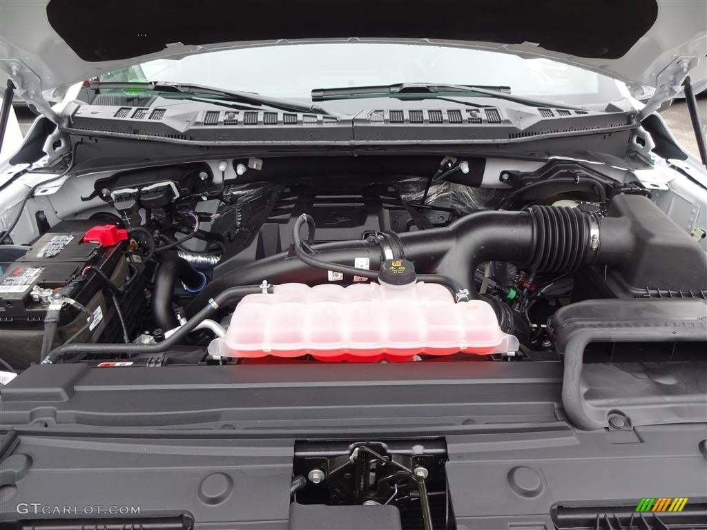 2016 F150 XLT SuperCrew 4x4 - Oxford White / Medium Earth Gray photo #9