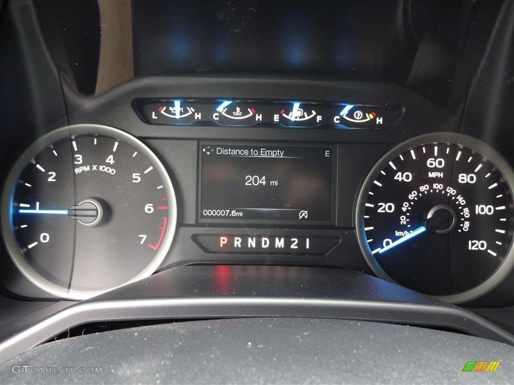 2016 F150 XLT SuperCrew 4x4 - Oxford White / Medium Earth Gray photo #15