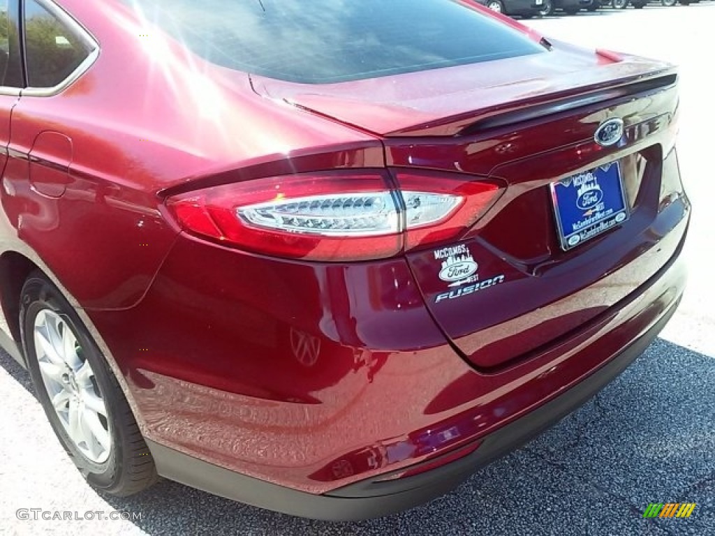 2016 Fusion S - Ruby Red Metallic / Medium Earth Gray photo #9