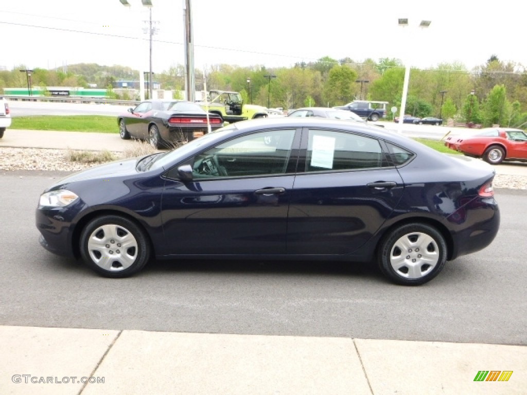 2013 Dart SE - True Blue Pearl Coat / Black photo #10
