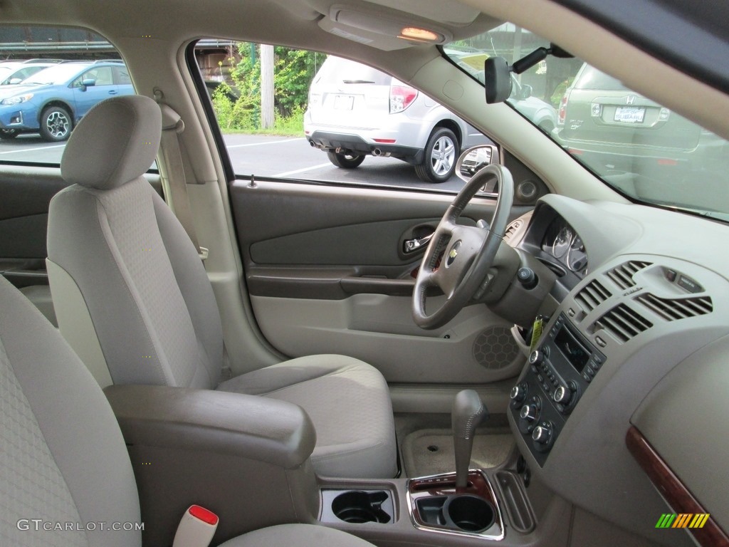 2008 Malibu Classic LT Sedan - Amber Bronze Metallic / Cashmere Beige photo #16