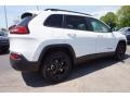 Bright White - Cherokee Limited Photo No. 3