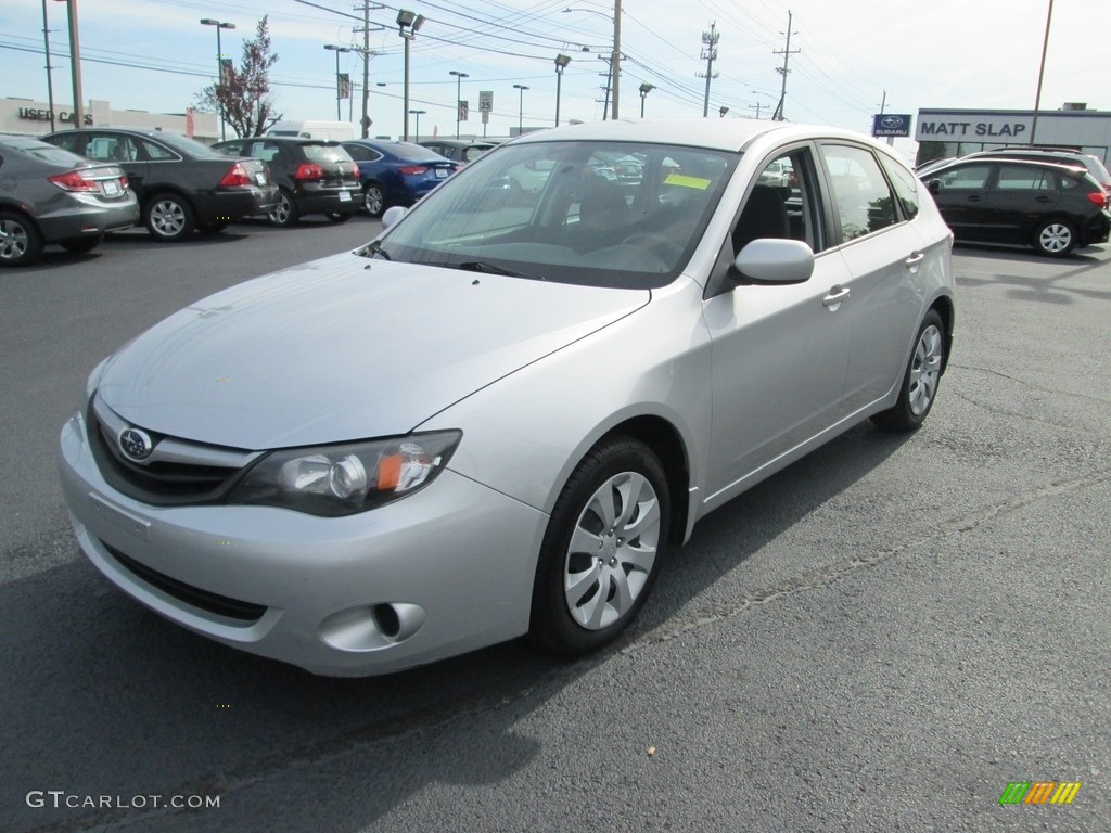 2011 Impreza 2.5i Wagon - Spark Silver Metallic / Carbon Black photo #2