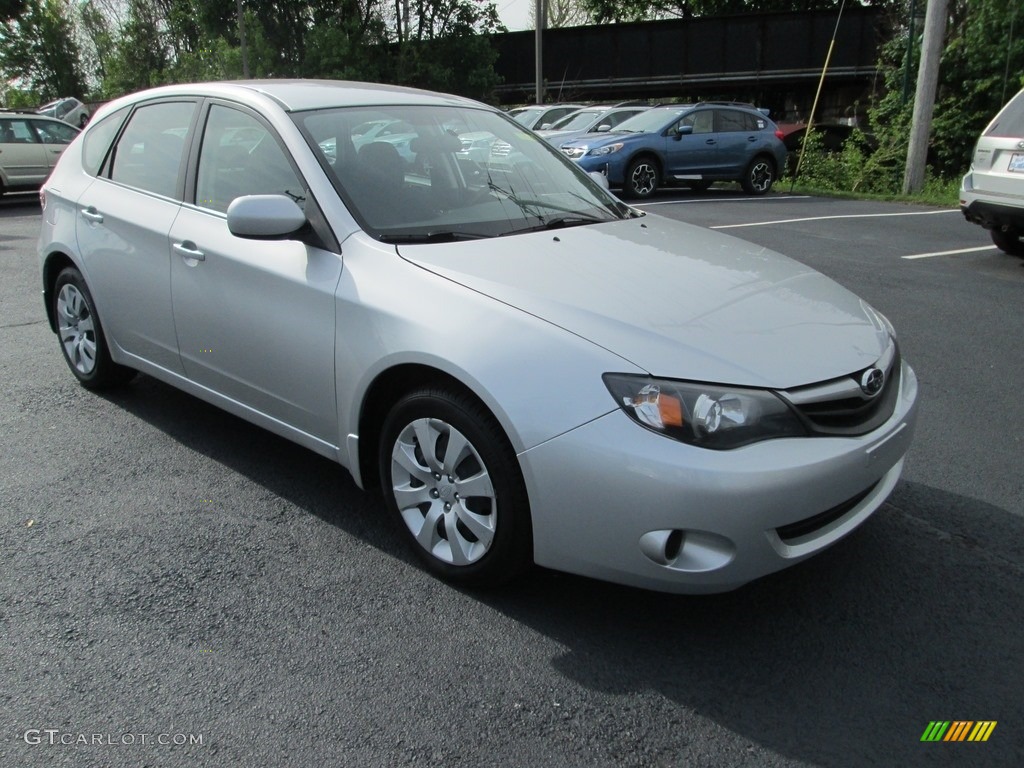 2011 Impreza 2.5i Wagon - Spark Silver Metallic / Carbon Black photo #4