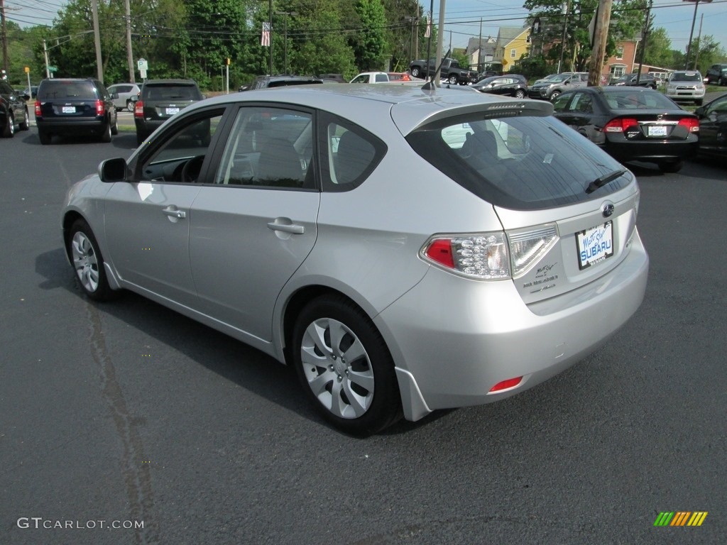 2011 Impreza 2.5i Wagon - Spark Silver Metallic / Carbon Black photo #8