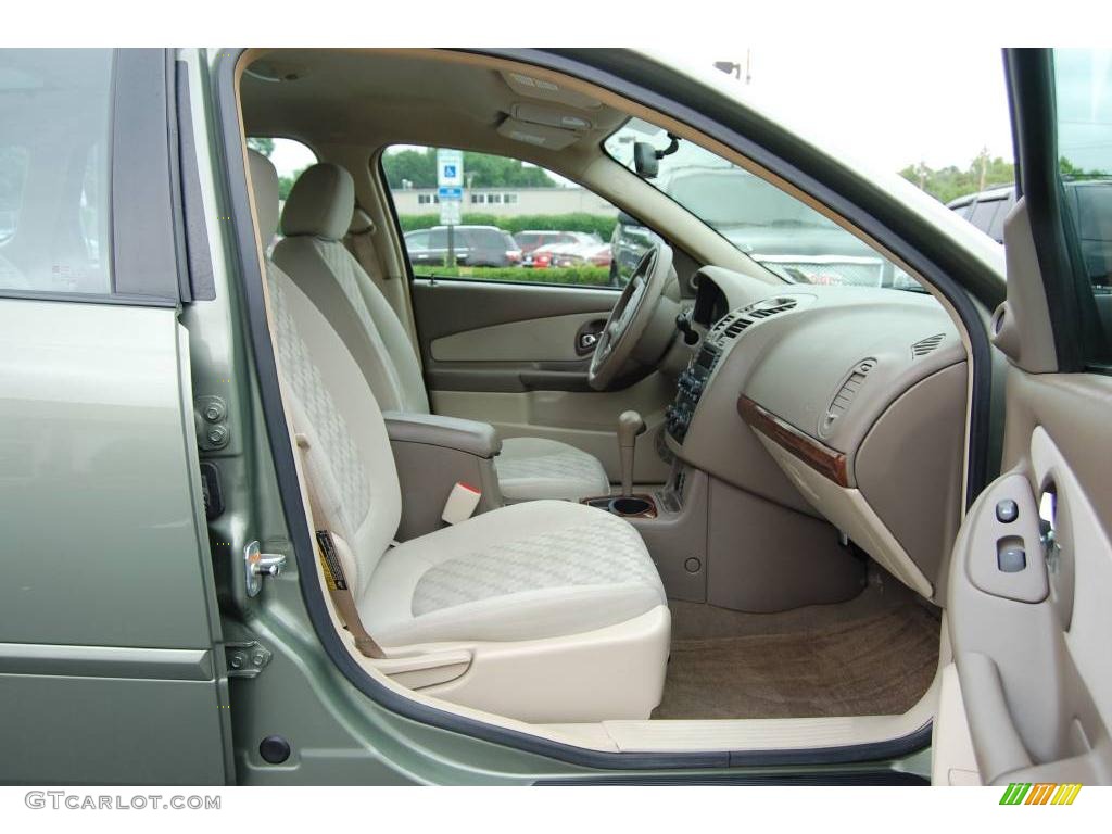 2005 Malibu Maxx LS Wagon - Silver Green Metallic / Neutral Beige photo #20