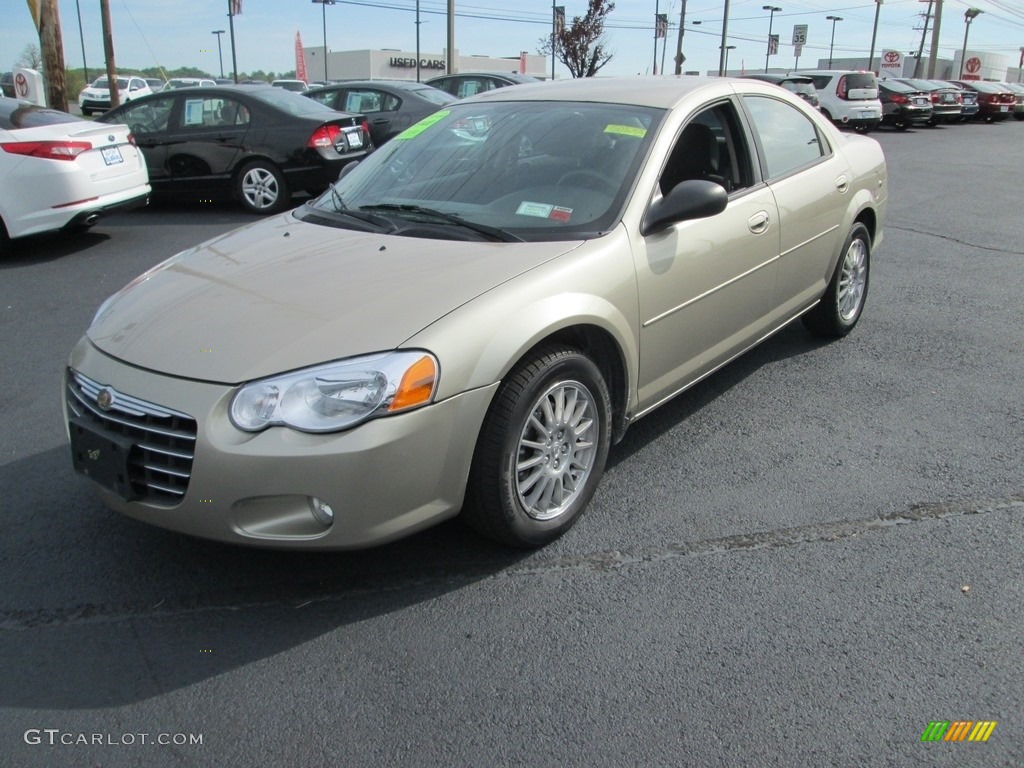2006 Sebring Touring Sedan - Linen Gold Metallic Pearl / Dark Slate Gray photo #2