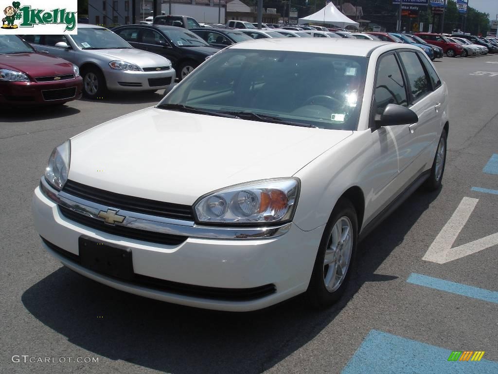 2005 Malibu Maxx LS Wagon - White / Gray photo #14