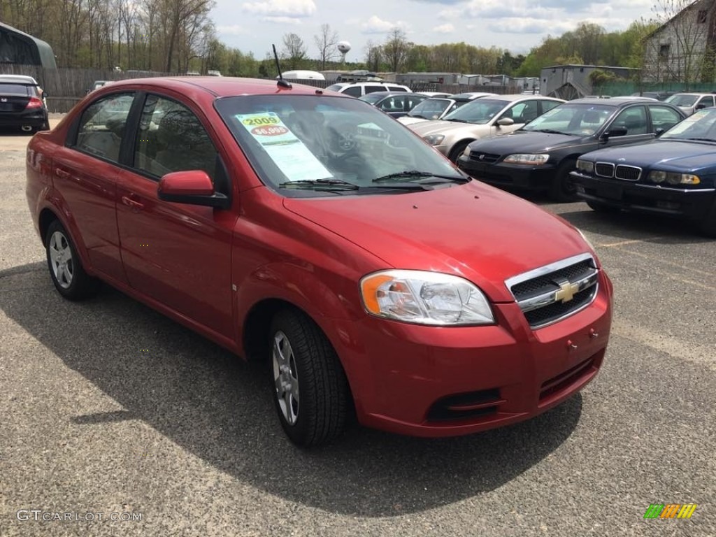 2009 Aveo LT Sedan - Victory Red / Charcoal photo #7