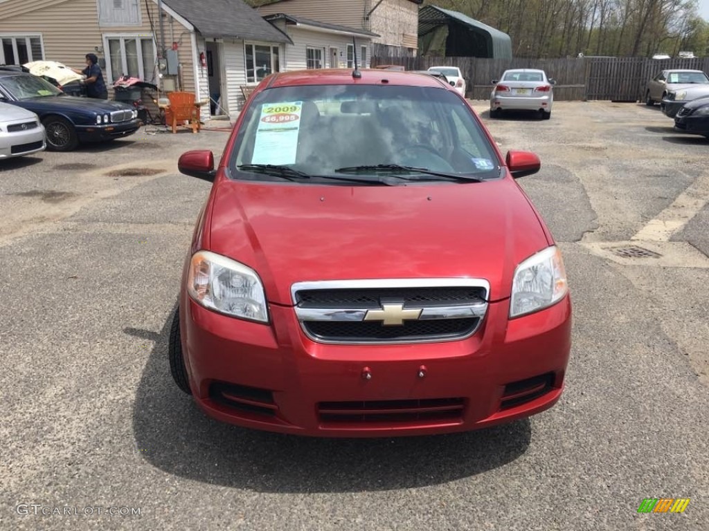 2009 Aveo LT Sedan - Victory Red / Charcoal photo #8