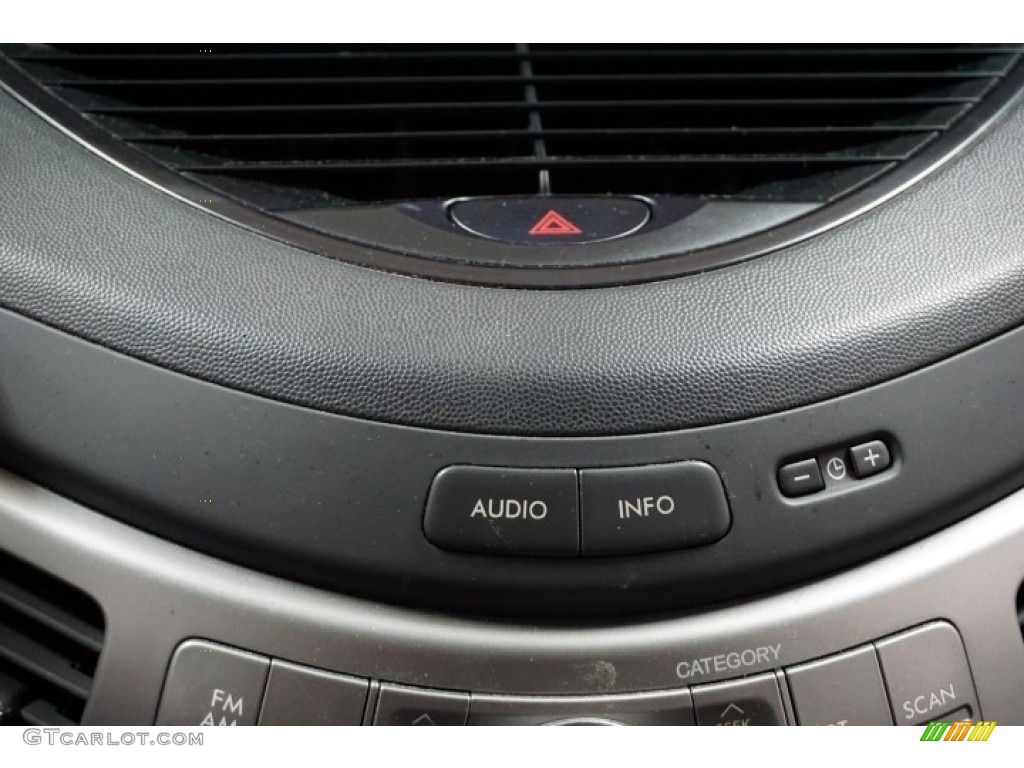 2007 B9 Tribeca Limited 5 Passenger - Titanium Silver Metallic / Slate Gray photo #44