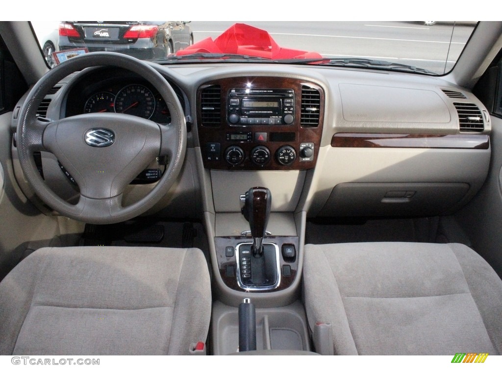 2005 XL7 LX 4WD - Black Onyx / Beige photo #7