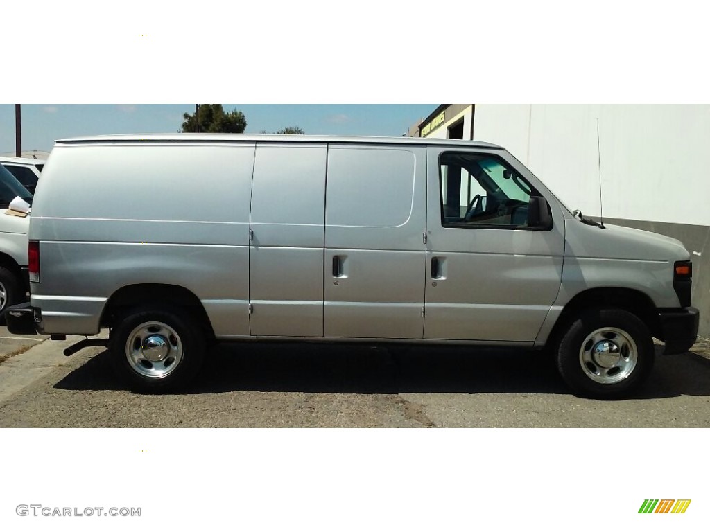 2013 E Series Van E150 Cargo - Ingot Silver Metallic / Medium Flint photo #2