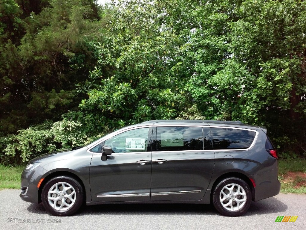 2017 Pacifica Touring L - Granite Crystal Metallic / Cognac/Alloy/Toffee photo #1