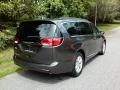 2017 Granite Crystal Metallic Chrysler Pacifica Touring L  photo #5