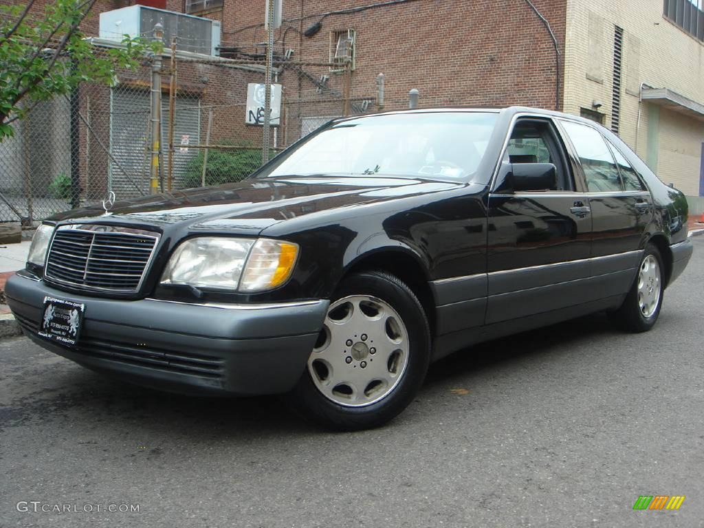 1995 S 320 Sedan - Black / Grey photo #1