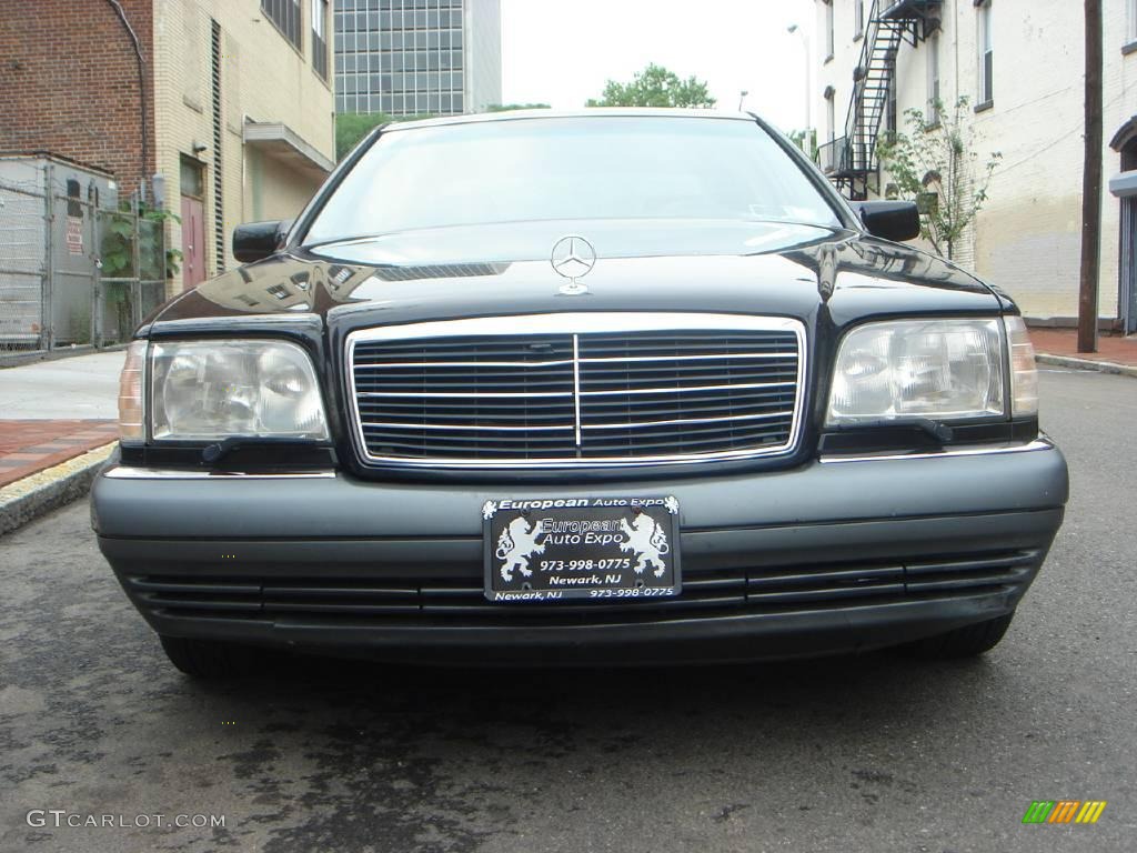 1995 S 320 Sedan - Black / Grey photo #5