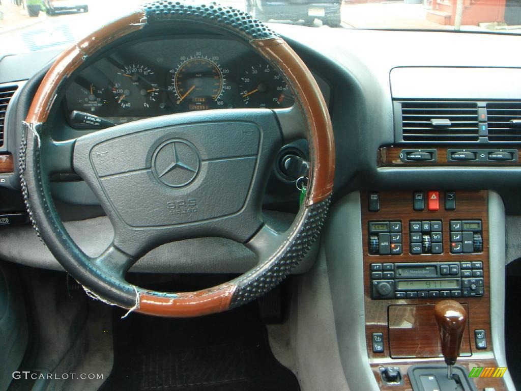 1995 S 320 Sedan - Black / Grey photo #7