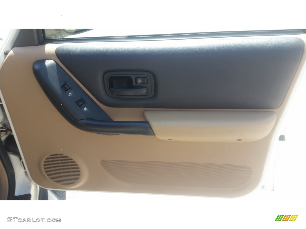 2001 Cherokee Sport - Stone White / Camel photo #20