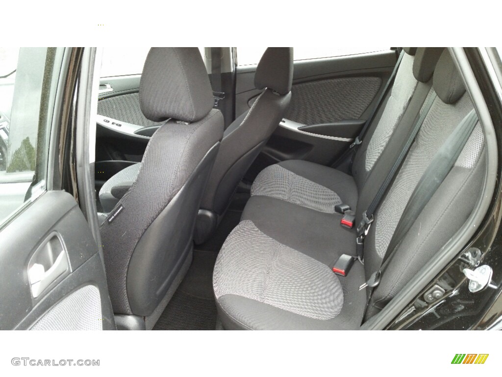 2013 Accent GS 5 Door - Ultra Black / Black photo #13