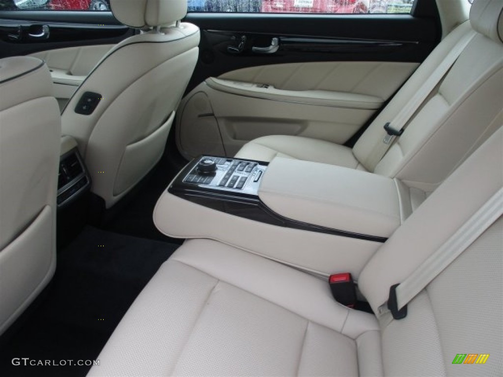 2016 Equus Signature - Caspian Black / Ivory photo #7