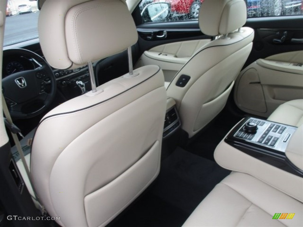 2016 Equus Signature - Caspian Black / Ivory photo #9