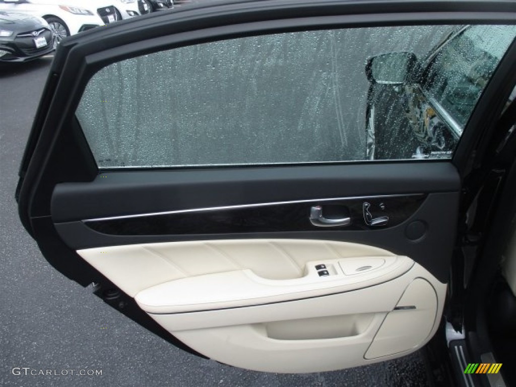 2016 Equus Signature - Caspian Black / Ivory photo #13