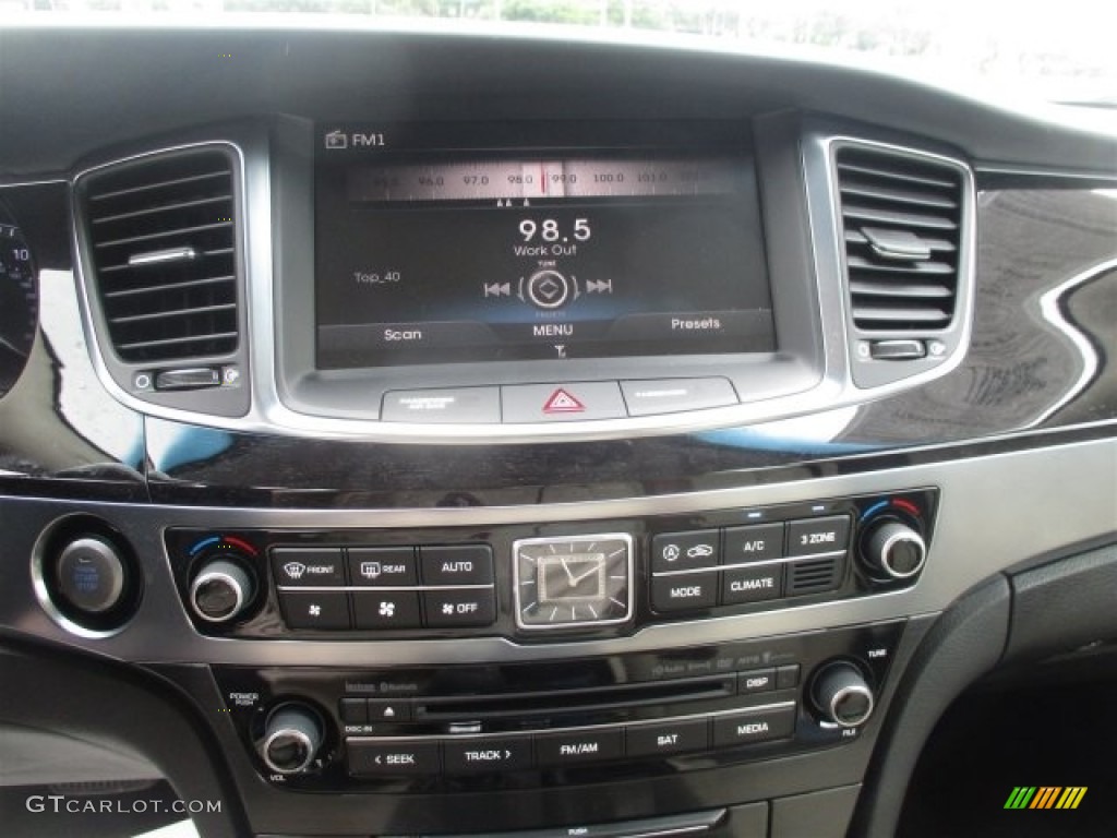 2016 Equus Signature - Caspian Black / Ivory photo #14