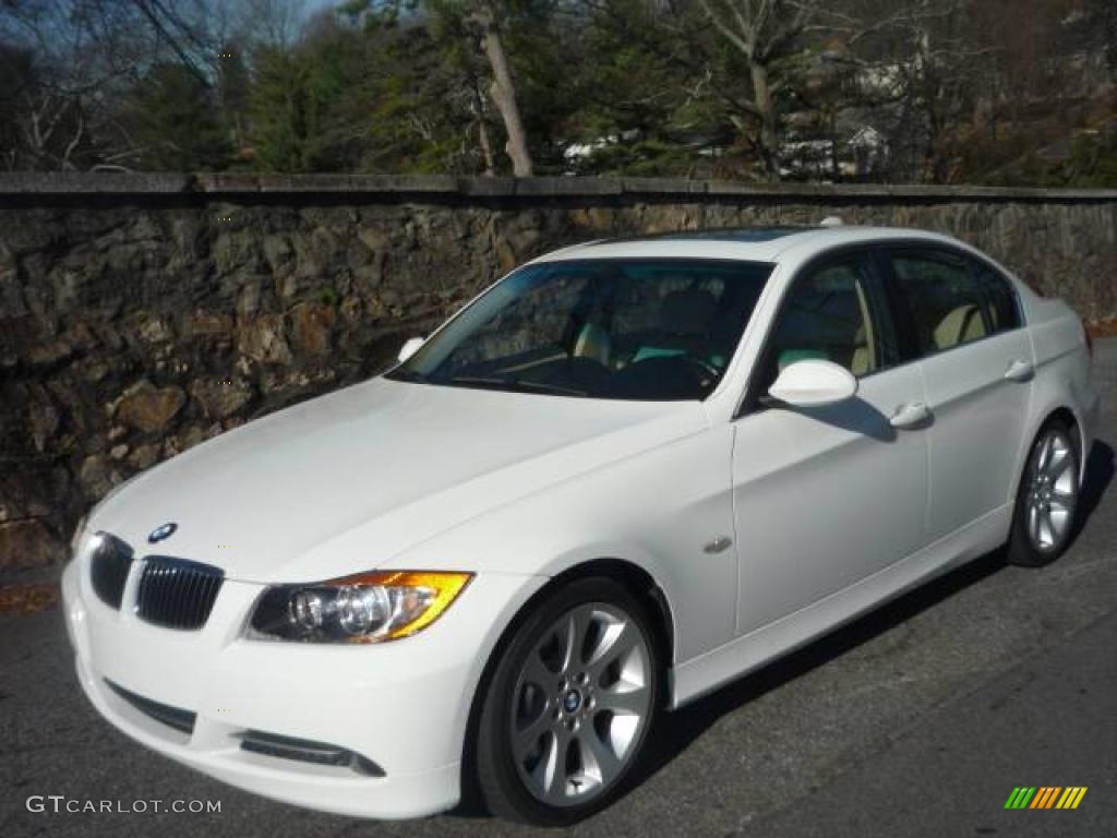 2006 3 Series 330i Sedan - Alpine White / Beige photo #3
