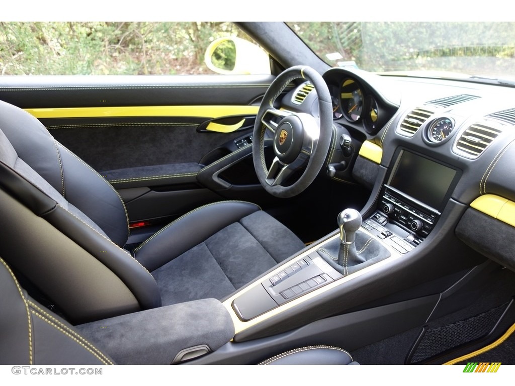 2016 Porsche Cayman GT4 Front Seat Photo #112886805