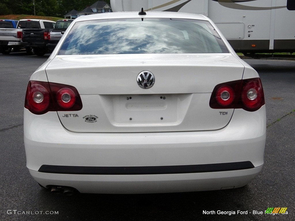 2010 Jetta TDI Sedan - Candy White / Titan Black photo #4