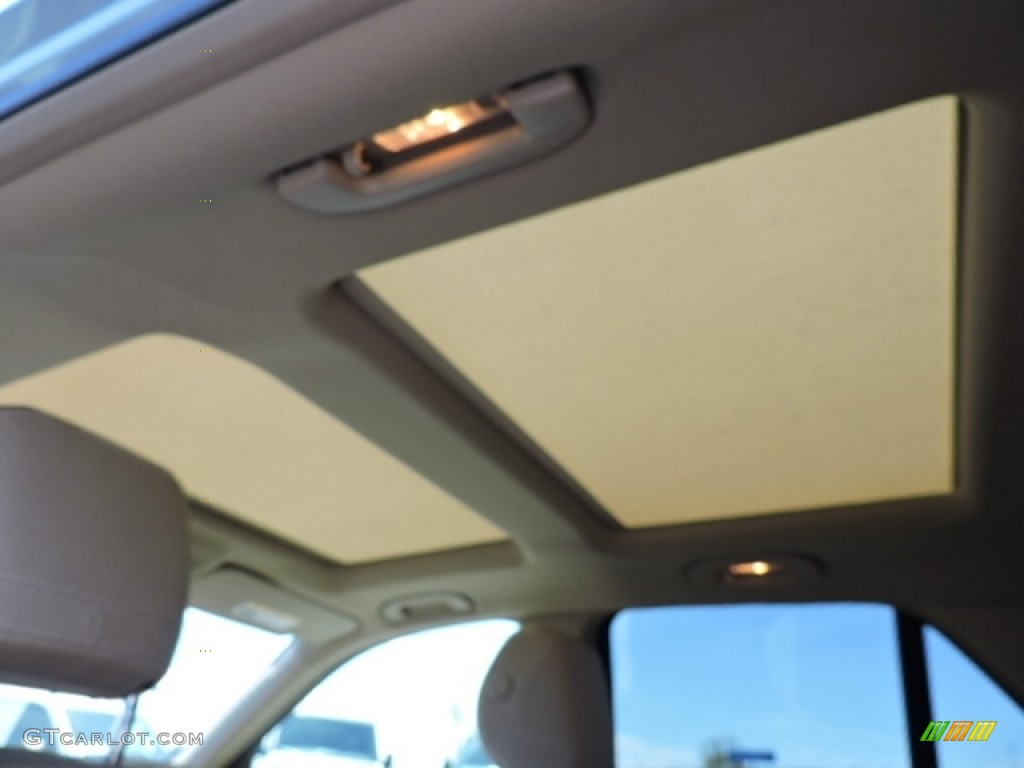 2014 Mercedes-Benz ML 350 4Matic Sunroof Photos